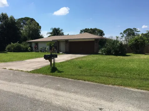 736 Hawser Street NE Palm Bay FL 32907