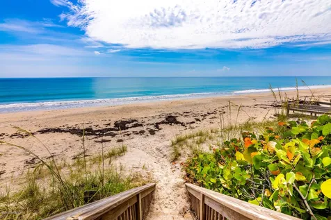 5318 Tay Court Melbourne Beach FL 32951