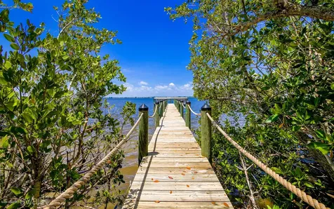 5318 Tay Court Melbourne Beach FL 32951