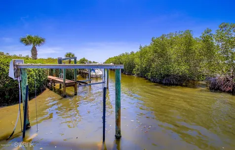 5318 Tay Court Melbourne Beach FL 32951