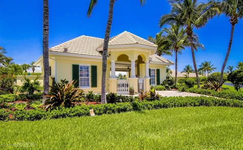 5318 Tay Court Melbourne Beach FL 32951