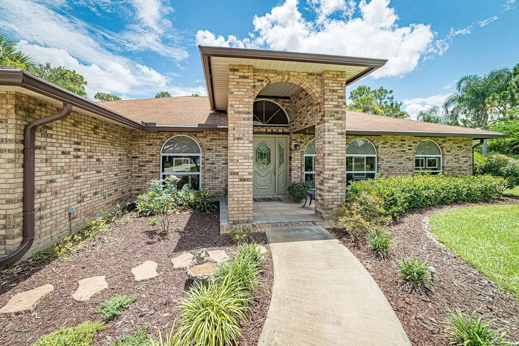616 Cross Creek Drive Sebastian FL 32958