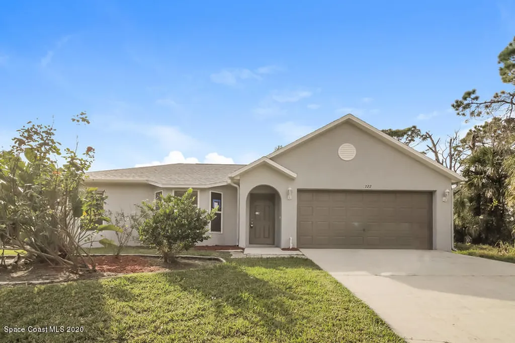 722 Hartford Avenue SW Palm Bay FL 32908