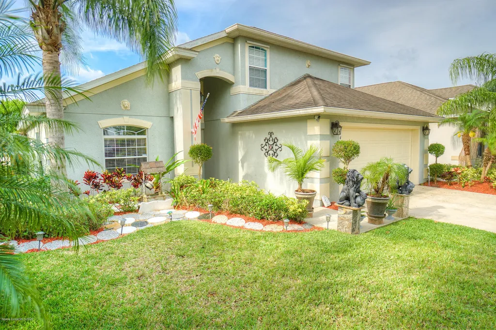 344 Wishing Well Circle SW Palm Bay FL 32908