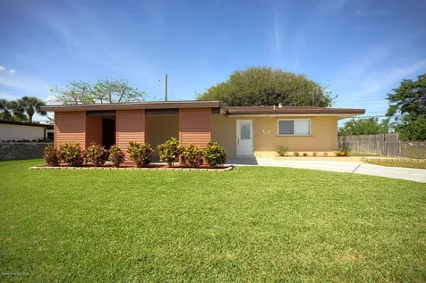 930 Darwin Lane NE Palm Bay FL 32905