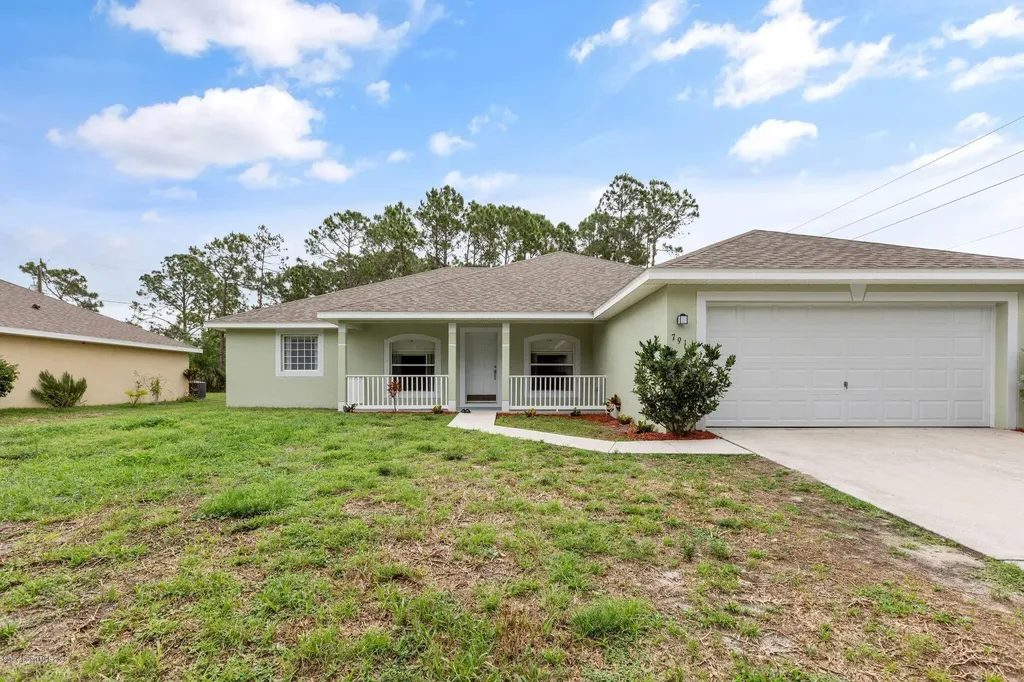 791 Daysland Avenue SW Palm Bay FL 32908