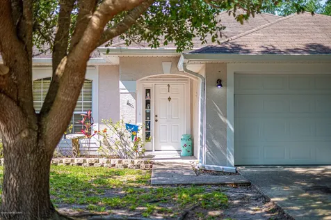 1001 Douglas Street SE Palm Bay FL 32909