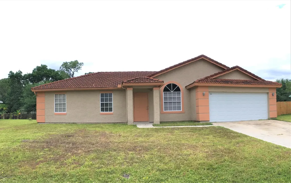 1421 Traverse Street SE Palm Bay FL 32909