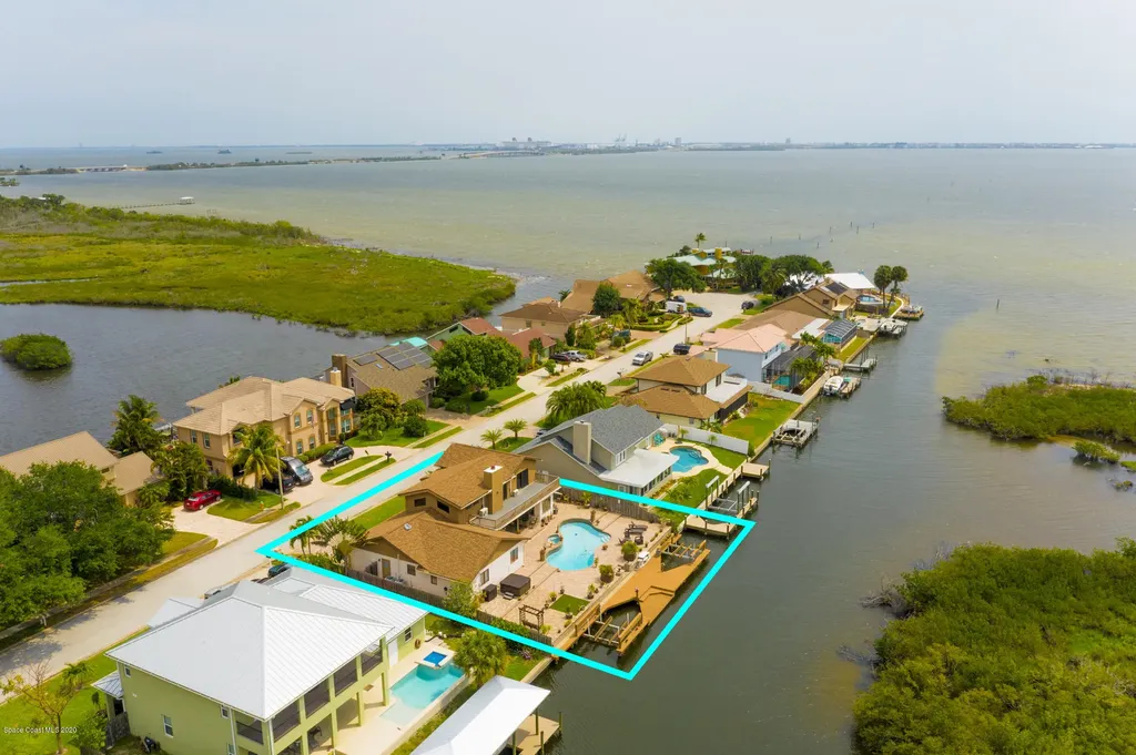 1665 Sandpiper Street Merritt Island FL 32952
