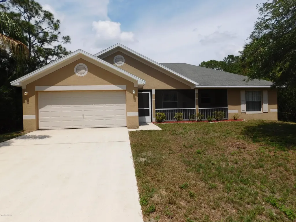 867 Sorrel Street NW Palm Bay FL 32907