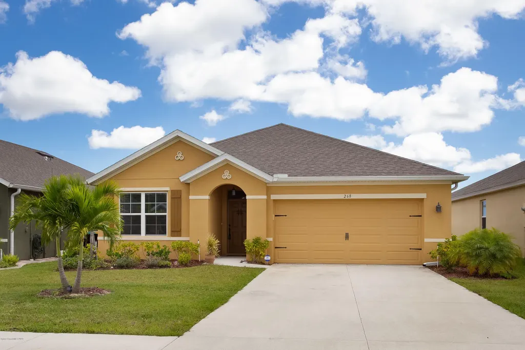 268 Moray Drive SW Palm Bay FL 32908