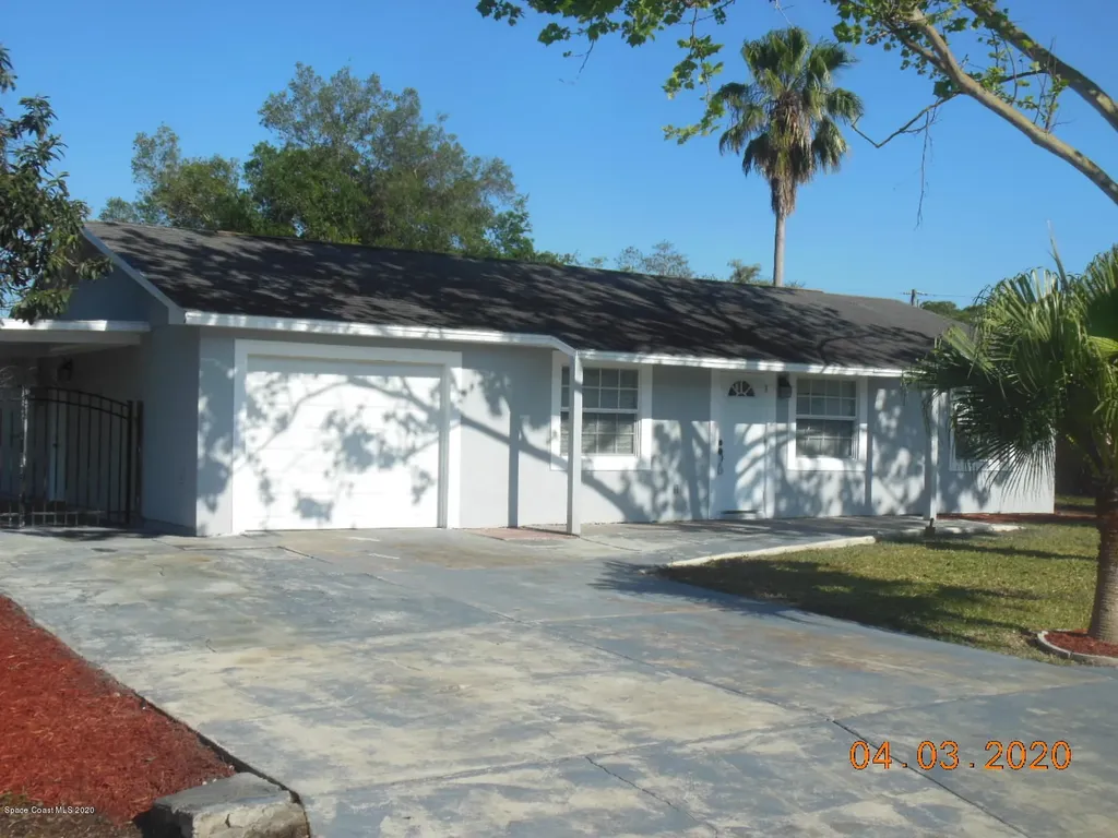 991 Sable Circle SE Palm Bay FL 32909