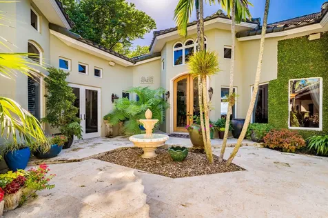 200 Riverside Drive Melbourne Beach FL 32951