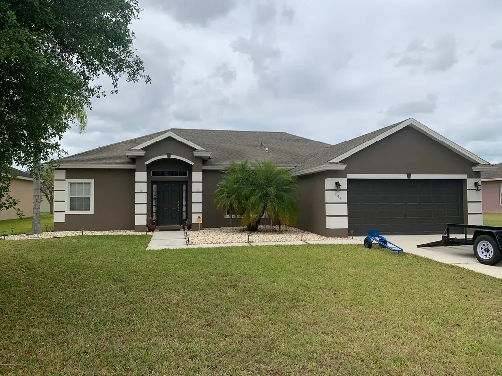 196 Wading Bird Circle SW Palm Bay FL 32908