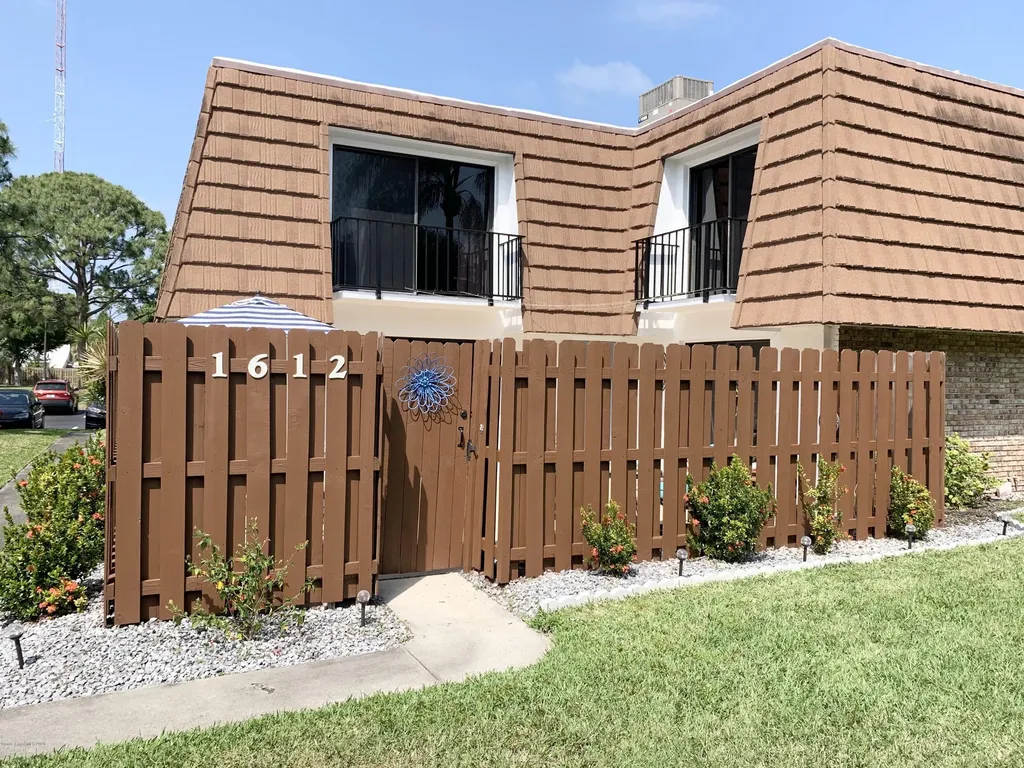 1612 Erin Court NE Palm Bay FL 32905