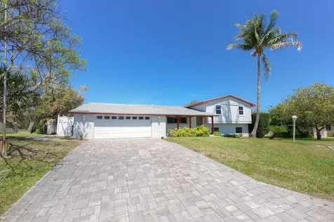 318 Avenue B Melbourne Beach FL 32951