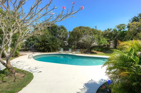 318 Avenue B Melbourne Beach FL 32951