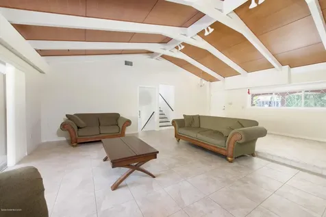318 Avenue B Melbourne Beach FL 32951