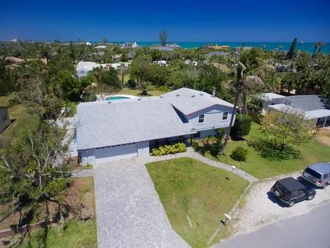 318 Avenue B Melbourne Beach FL 32951