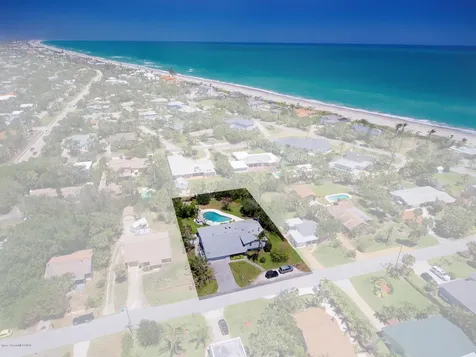 318 Avenue B Melbourne Beach FL 32951