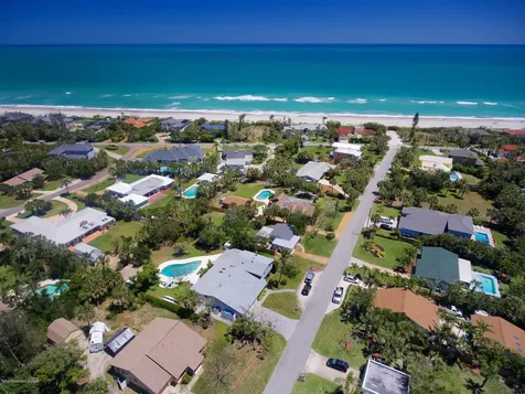 318 Avenue B Melbourne Beach FL 32951