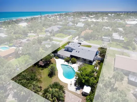 318 Avenue B Melbourne Beach FL 32951