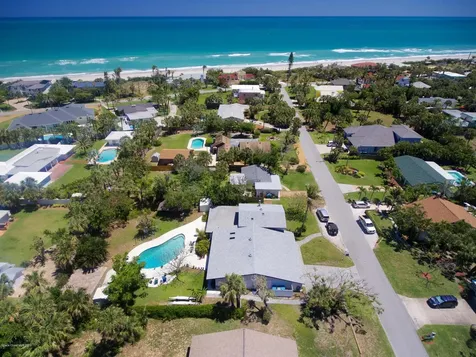 318 Avenue B Melbourne Beach FL 32951