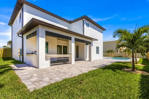 111 12th Avenue Indialantic FL 32903