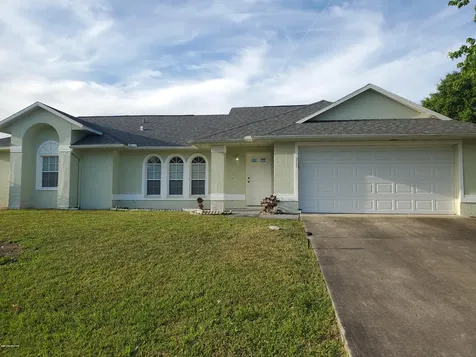 715 Pampas Street NW Palm Bay FL 32907