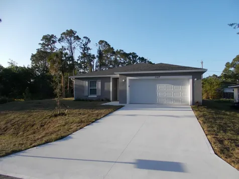 1127 Tarkio Street SE Palm Bay FL 32909