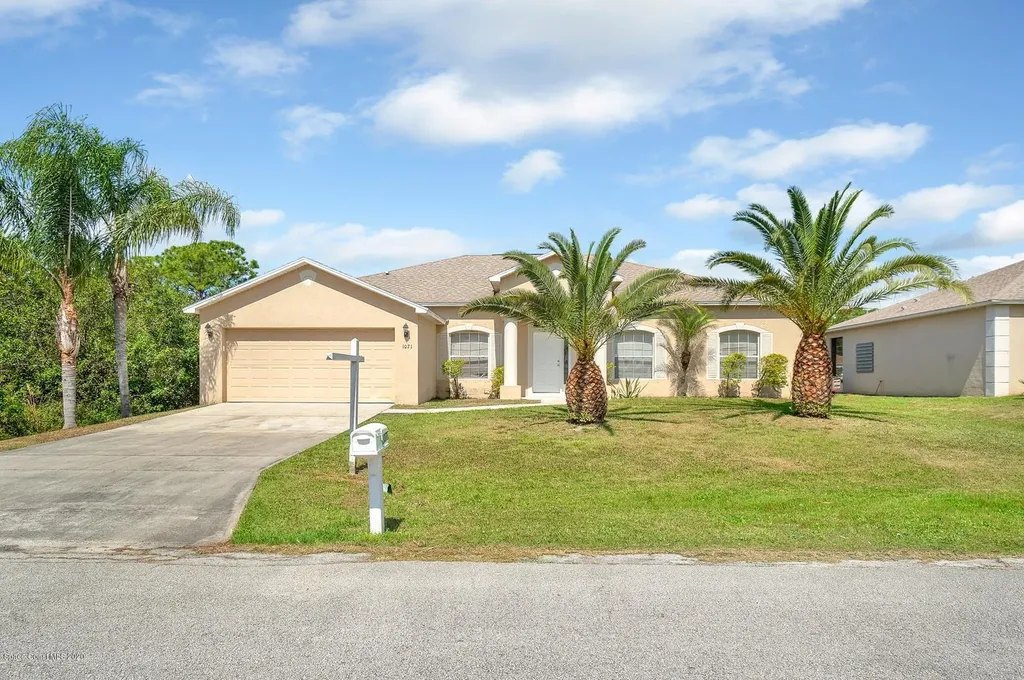 1071 San Matio Street SE Palm Bay FL 32909