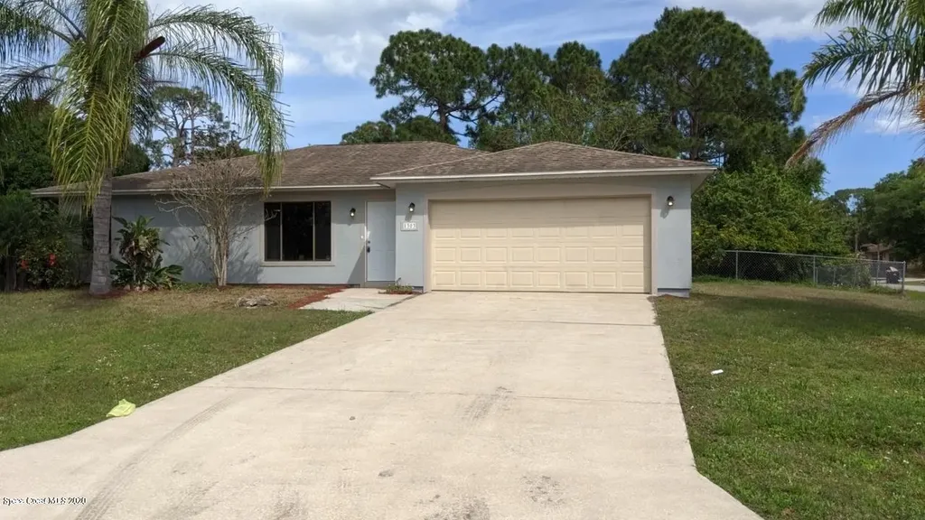 1303 Stuttgart Avenue NW Palm Bay FL 32907