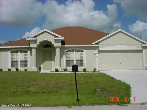 503 Old Road SW Palm Bay FL 32908