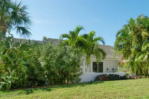 200 Glengarry Avenue Melbourne Beach FL 32951