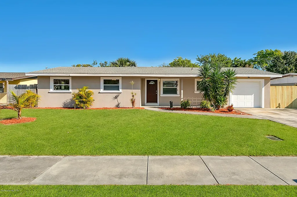 1540 Plum Avenue Merritt Island FL 32952