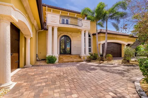 8140 S Tropical Trail Merritt Island FL 32952