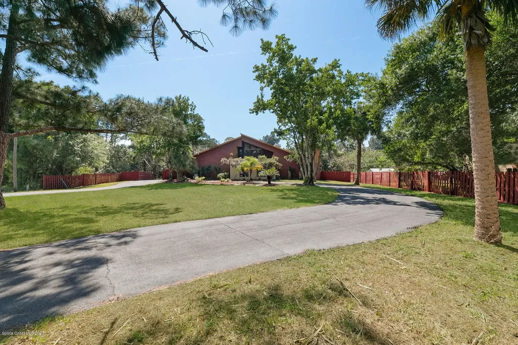 2613 Horseshoe Court Cocoa FL 32926