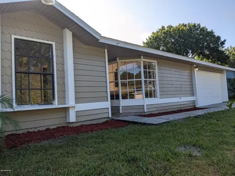 411 Higgs Avenue NW Palm Bay FL 32907
