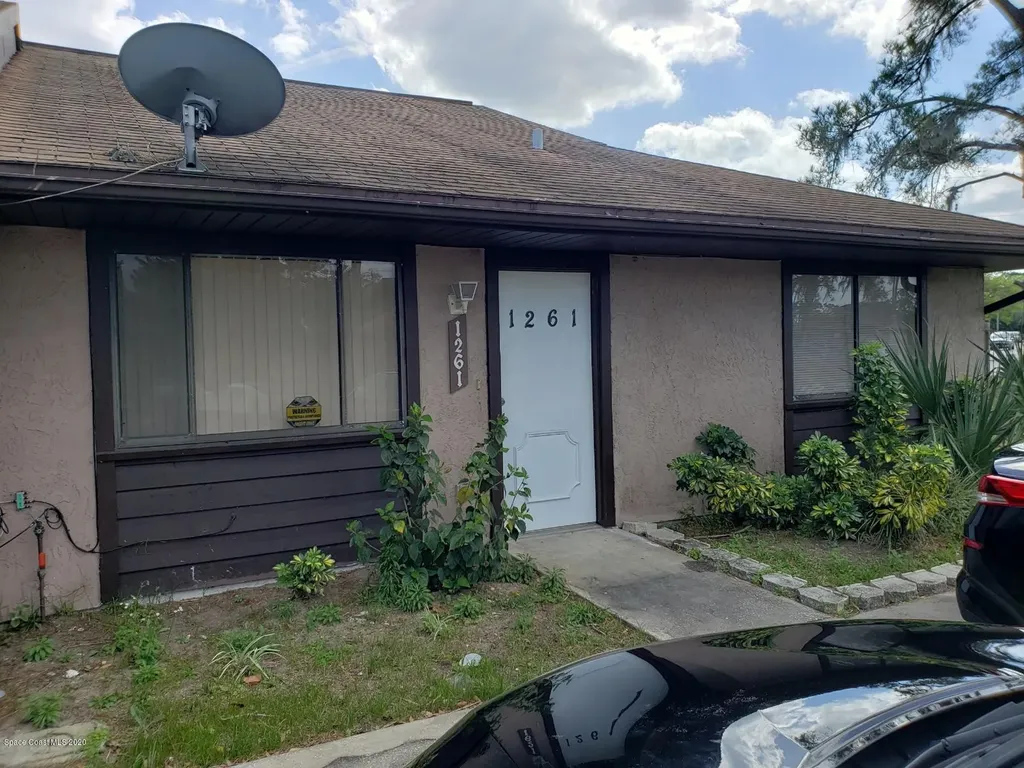 1261 Shady Pines Lane Titusville FL 32796