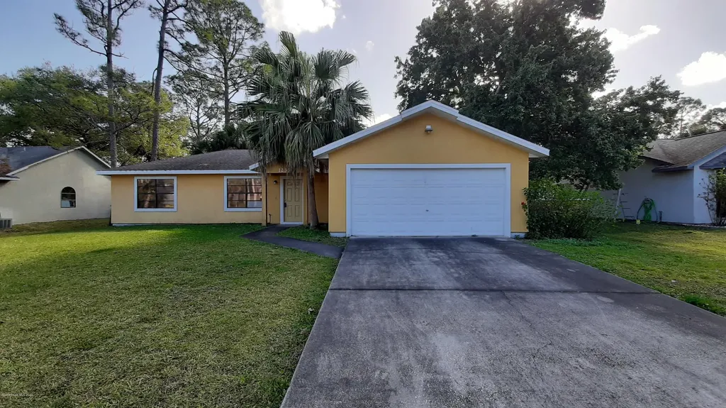 1235 Karlovy Avenue NW Palm Bay FL 32907