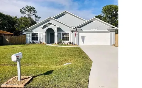 465 Capeador Street NW Palm Bay FL 32907