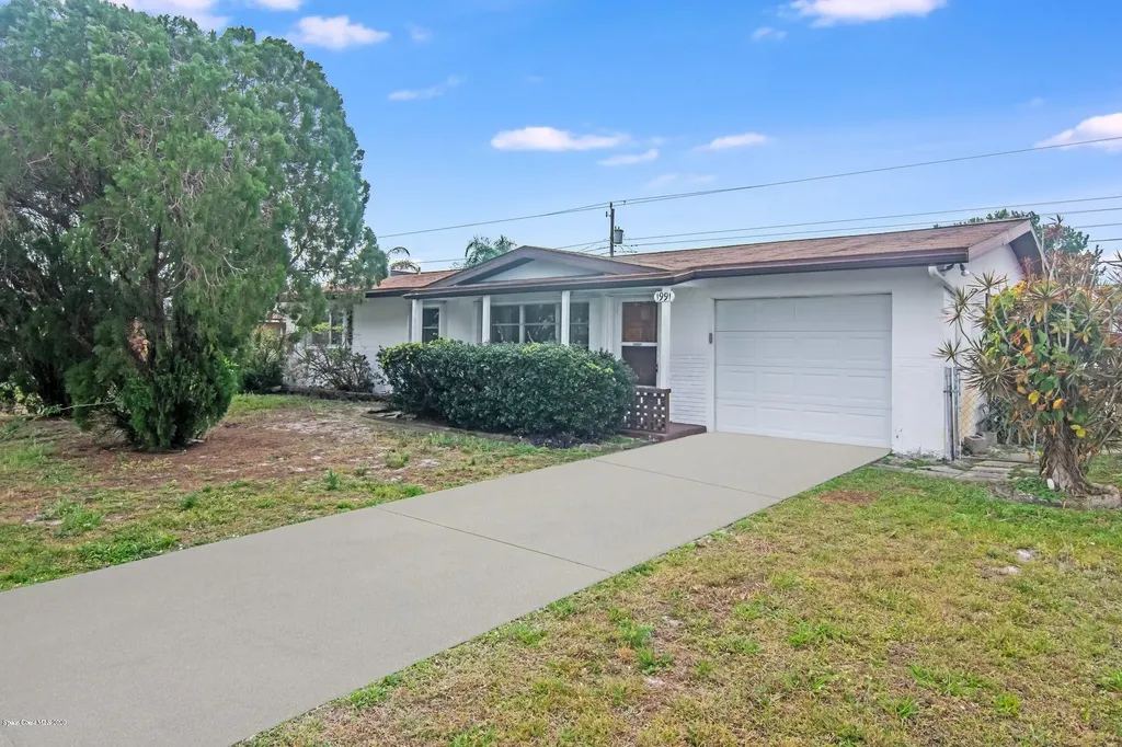 1991 Barkley Avenue Melbourne FL 32935