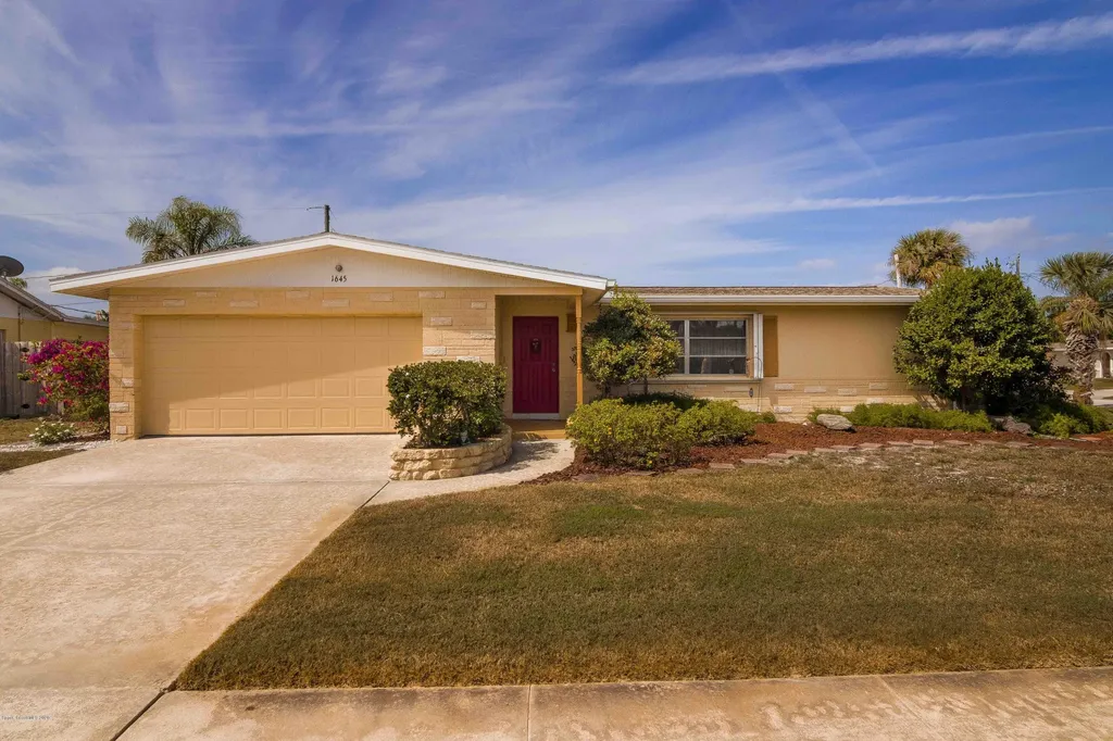 1645 Saturn Street Merritt Island FL 32953