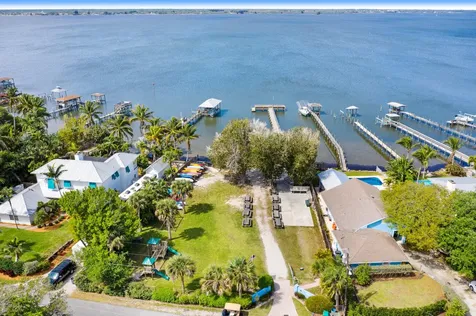 5925 Riverside Drive Melbourne Beach FL 32951