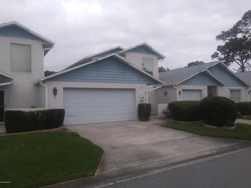 906 Wilshire Court Melbourne FL 32940
