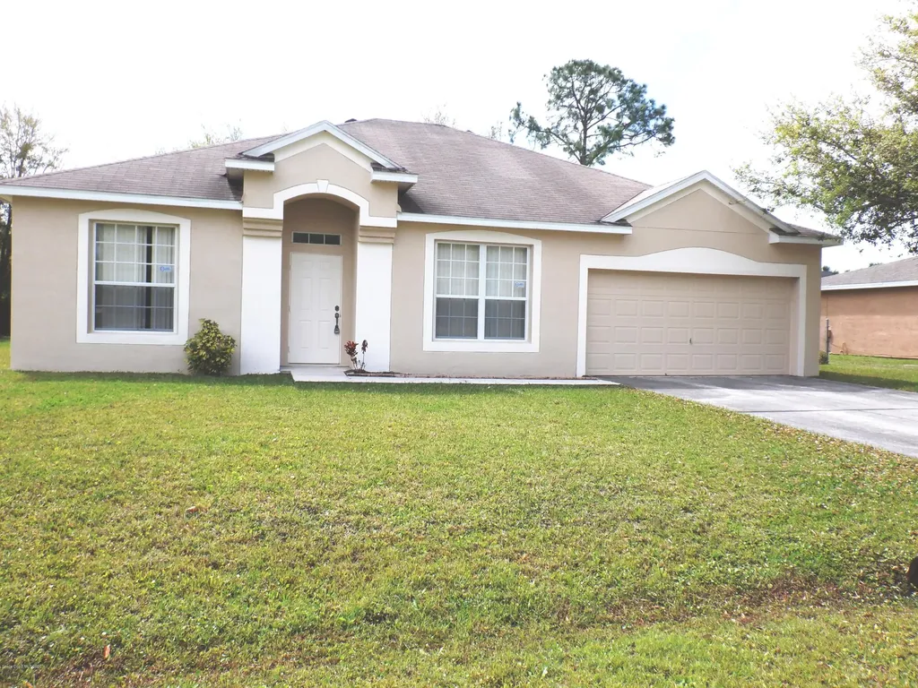 439 Avocado Road NW Palm Bay FL 32907