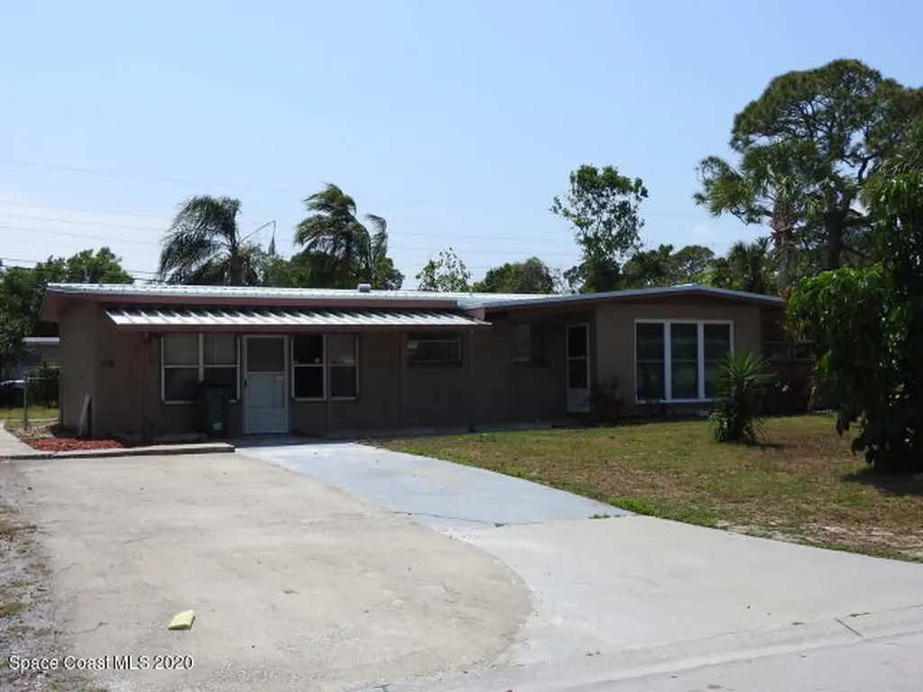 1051 Alamanda Lane Cocoa FL 32922