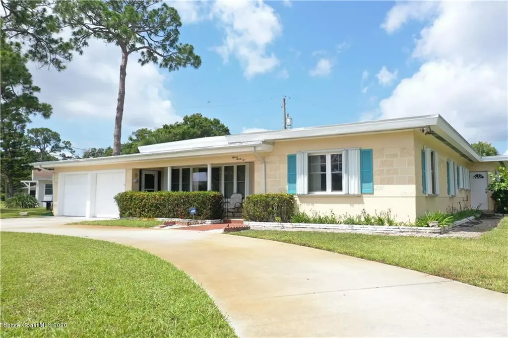 1535 20th Avenue Vero Beach FL 32960