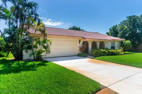 535 Temple Street Satellite Beach FL 32937