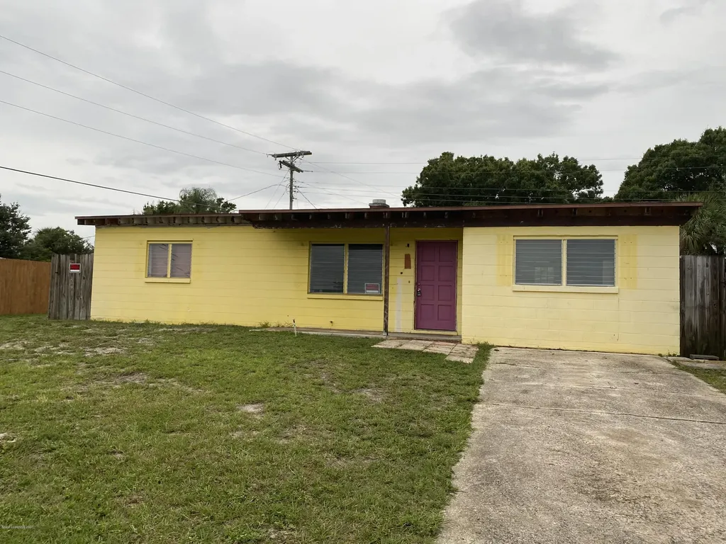 1750 Cedarwood Drive Melbourne FL 32935